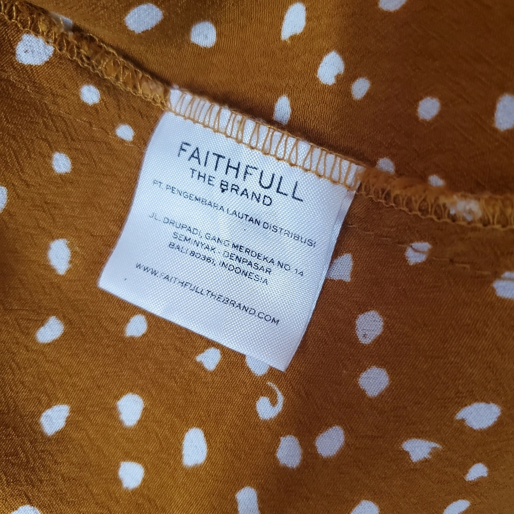 Faithfull the Brand Chiara Midi Dress in Caramel Noel - Picture 11 of 16